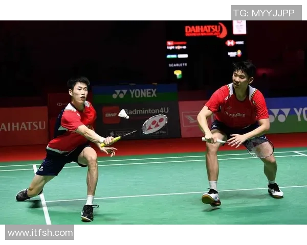 赛后复盘：上海羽毛球队与广州羽毛球队速度较量的精彩瞬间与战术分析