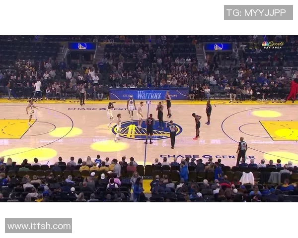 勇士与猛龙激战回顾视频比分分析精彩瞬间尽在其中