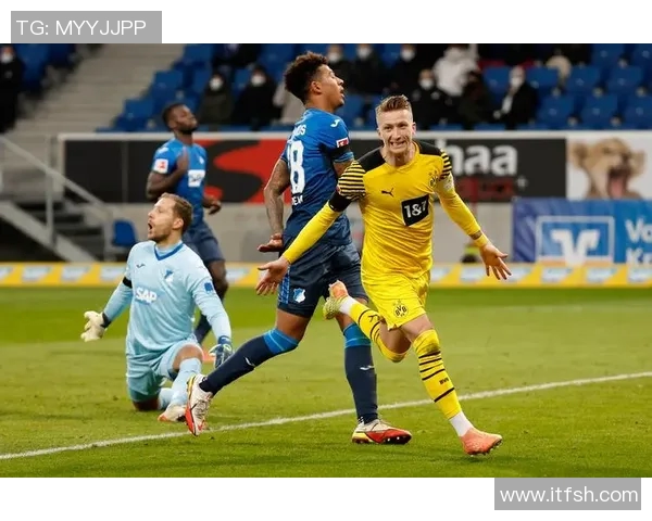 多哈杜海与萨德的激烈对决展现足球魅力与战术智慧的巅峰较量 多哈杜海与萨德的激烈对决展现足球魅力与战术智慧的巅峰较量