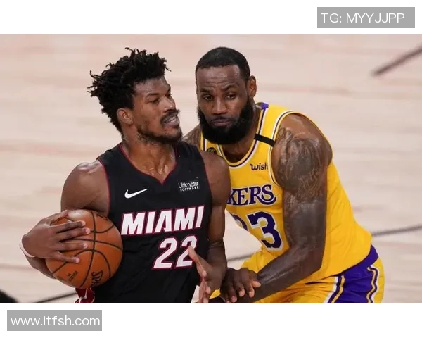 湖人对决火箭激战正酣球迷期待精彩瞬间与巅峰对决 湖人对决火箭激战正酣球迷期待精彩瞬间与巅峰对决