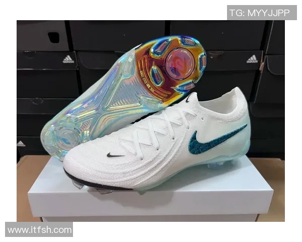 诺伊尔:从守门员到传奇的足球之路与无畏精神 诺伊尔:从守门员到传奇的足球之路与无畏精神