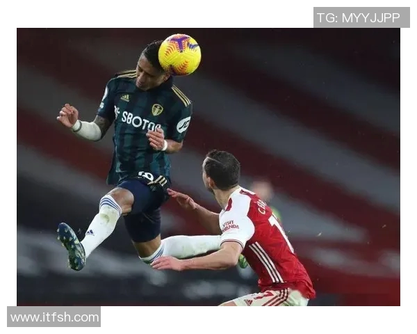 利兹联主场迎战曼联双方争夺英超积分榜重要一战